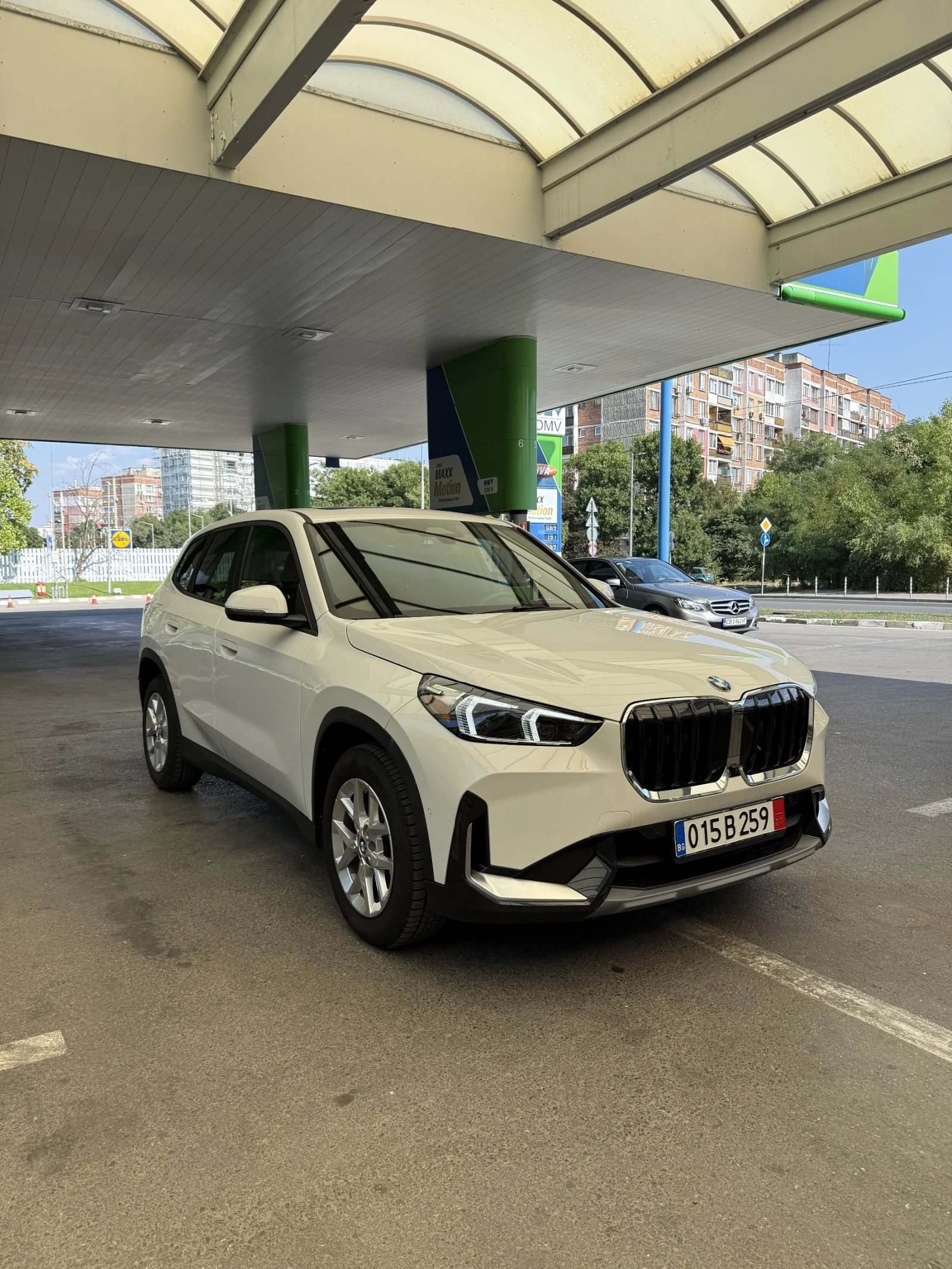 BMW X1 2.8 xdrive , снимка 3 - Автомобили и джипове - 36081429