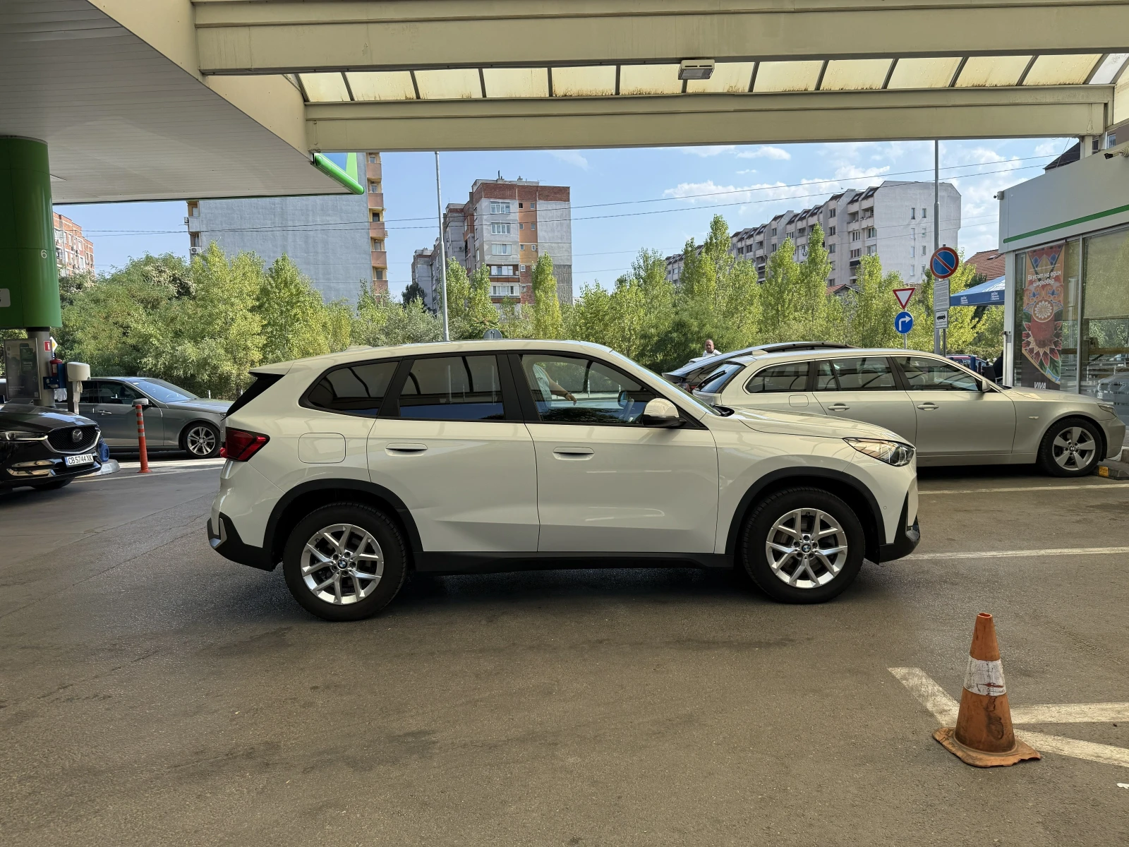 BMW X1 2.8 xdrive , снимка 4 - Автомобили и джипове - 36081429