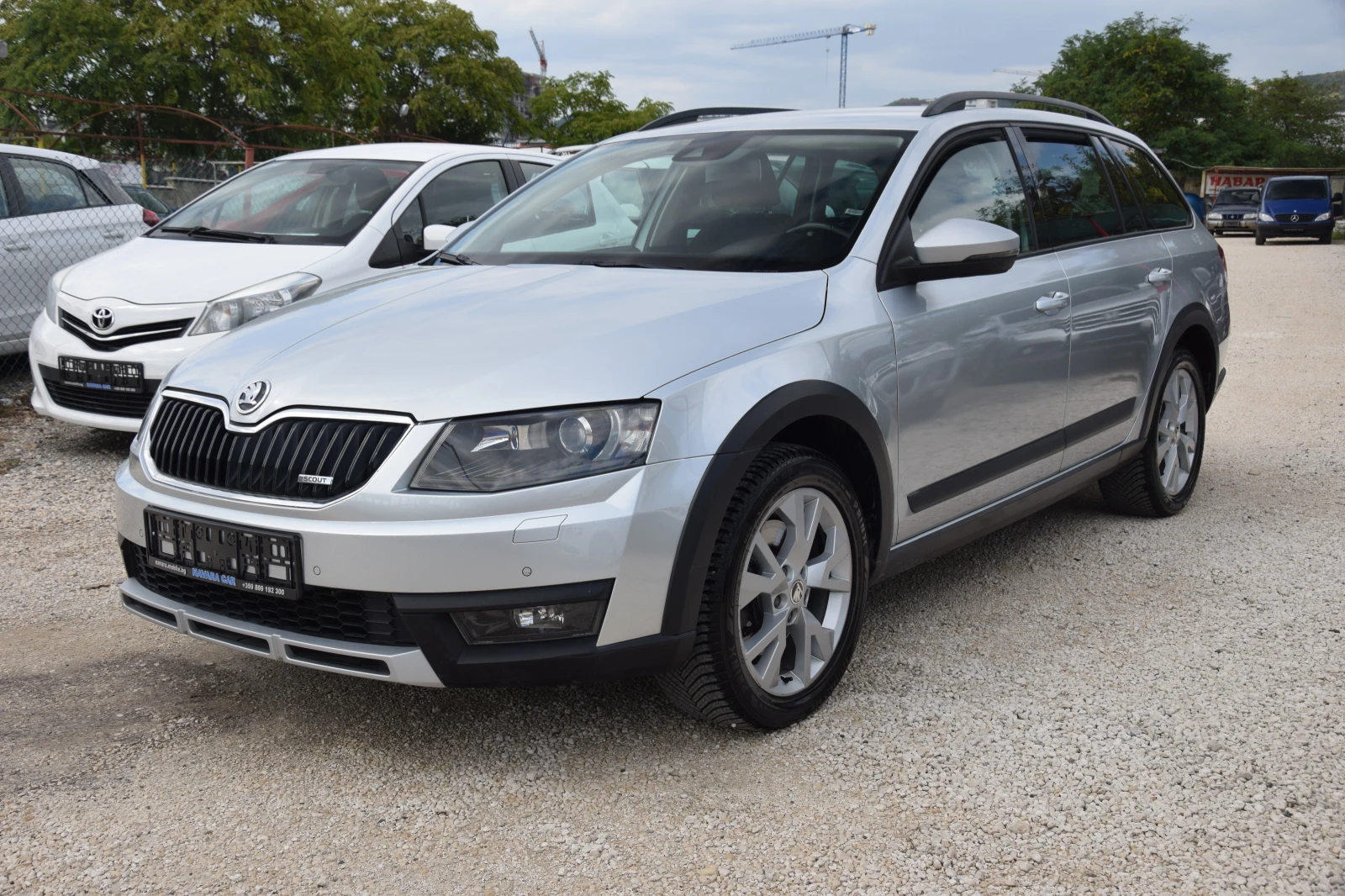 Skoda Octavia SCOUT 2.0TDI 184HP 4x4 - изображение 3