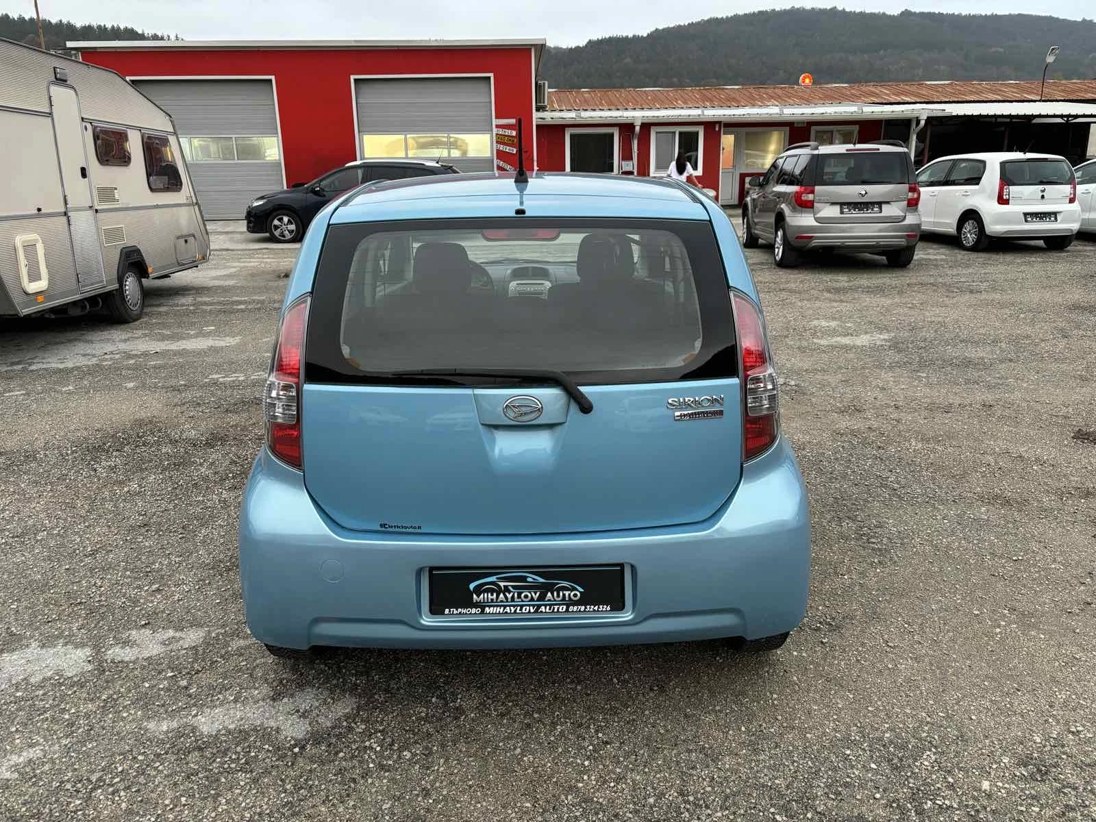 Daihatsu Sirion 1.0i УНИКАТ - изображение 4