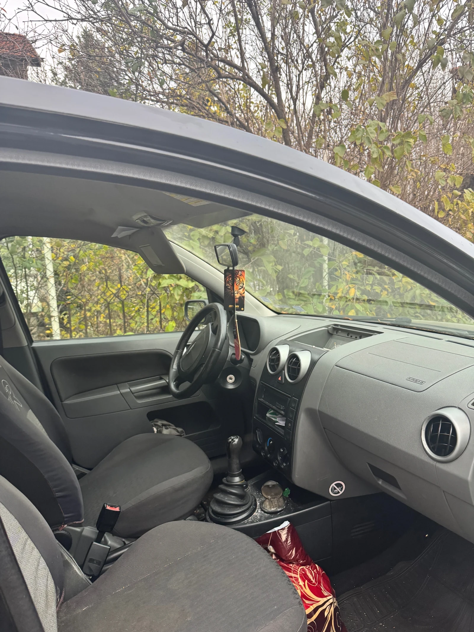 Ford Fusion 1.4 injection - изображение 4