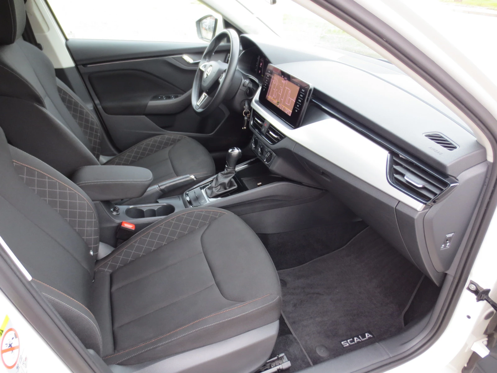 Skoda Scala 1.6 TDI* DsG*  | Mobile.bg   13