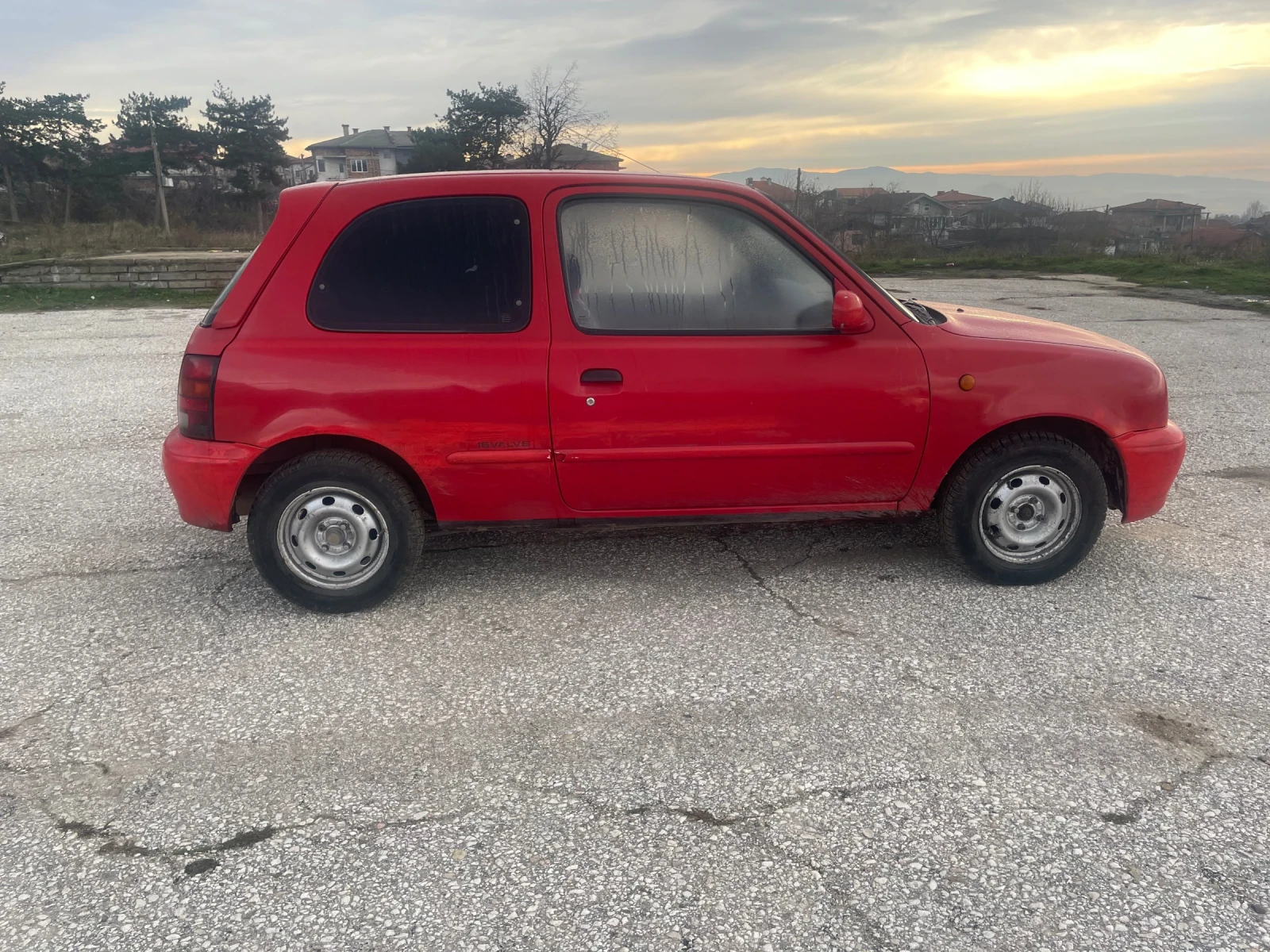 Nissan Micra 1.3i 75ks - изображение 6