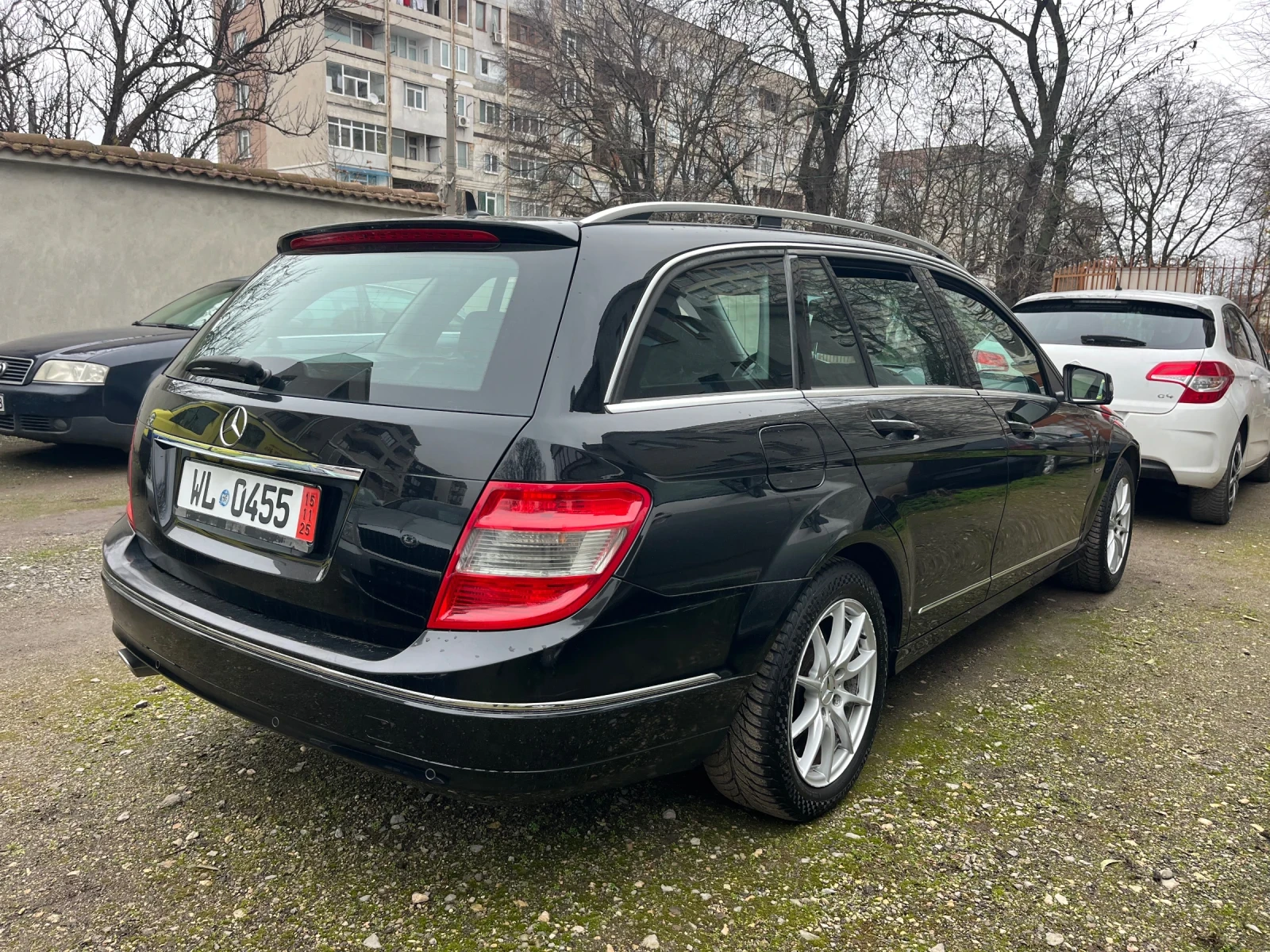 Mercedes-Benz C 220 170кс 646 Avantgarde/подгрев/теглич - изображение 4