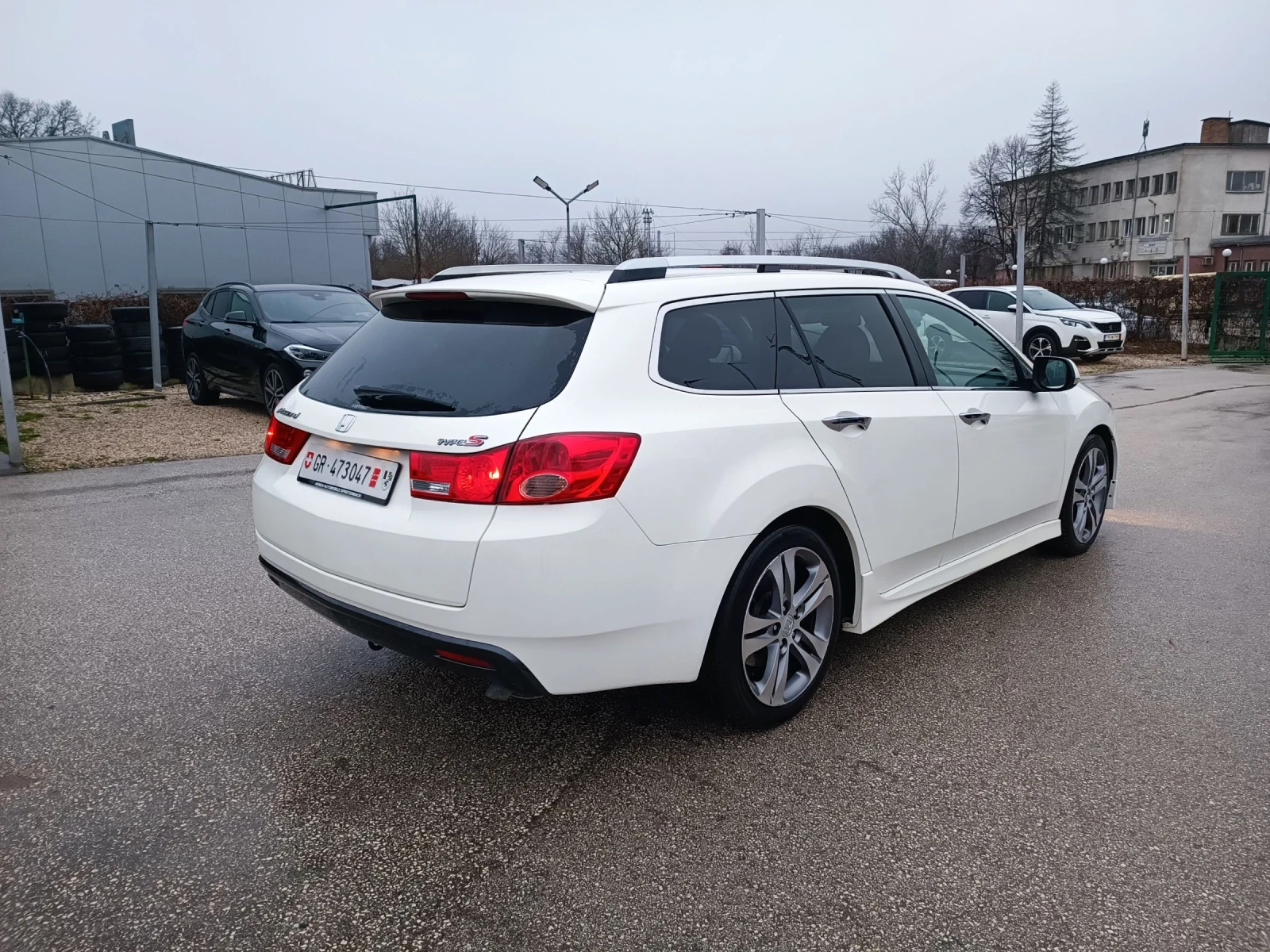 Honda Accord 2.2HDI-180кс-ШВЕЙЦАРИЯ-РЪЧКА-6ск-FACELIFT-TypeS - изображение 4