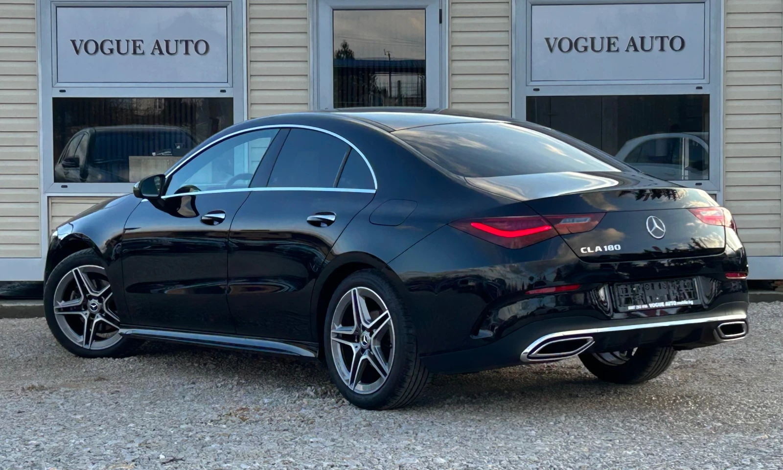 Mercedes-Benz CLA 180 * AMG* FACELIFT* * * ГАРАНЦИЯ* * *  - изображение 4