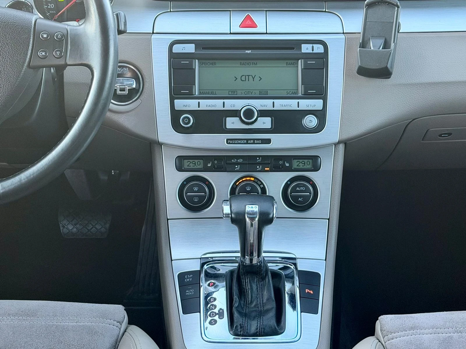 VW Passat HIGHLINE FULL MAX, снимка 11 - Автомобили и джипове - 54012355