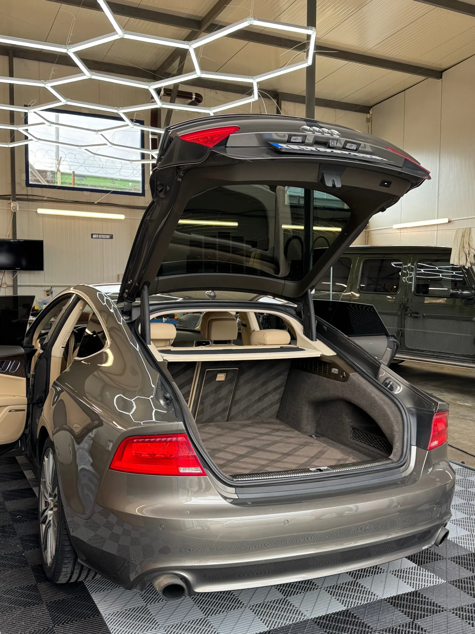 Audi A7 FULL, снимка 14 - Автомобили и джипове - 54129070