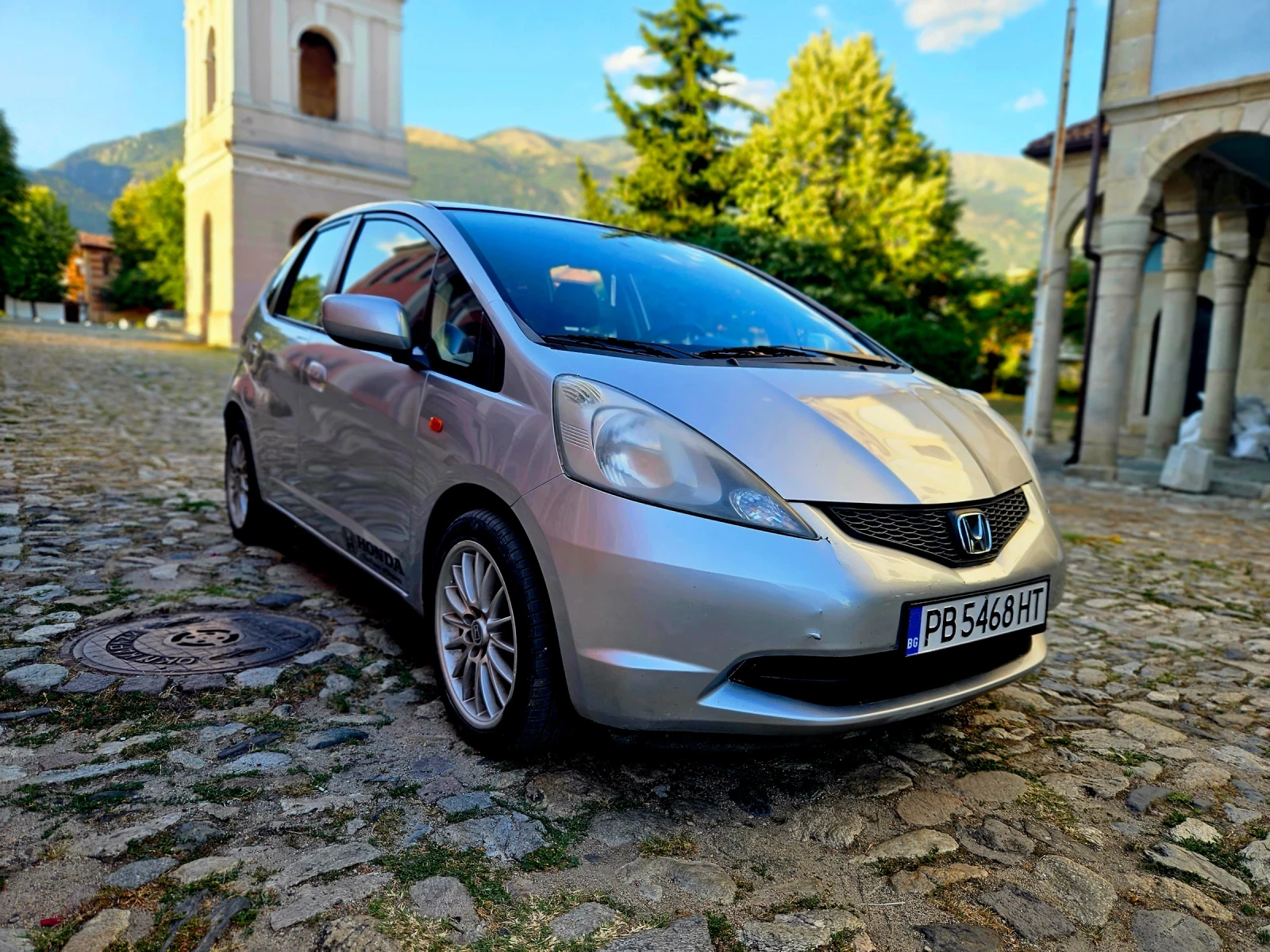 Honda Jazz ИТАЛИЯ/РЕГИСТРИРАНА/БЕЗ РЪЖДА , снимка 5 - Автомобили и джипове - 54360615
