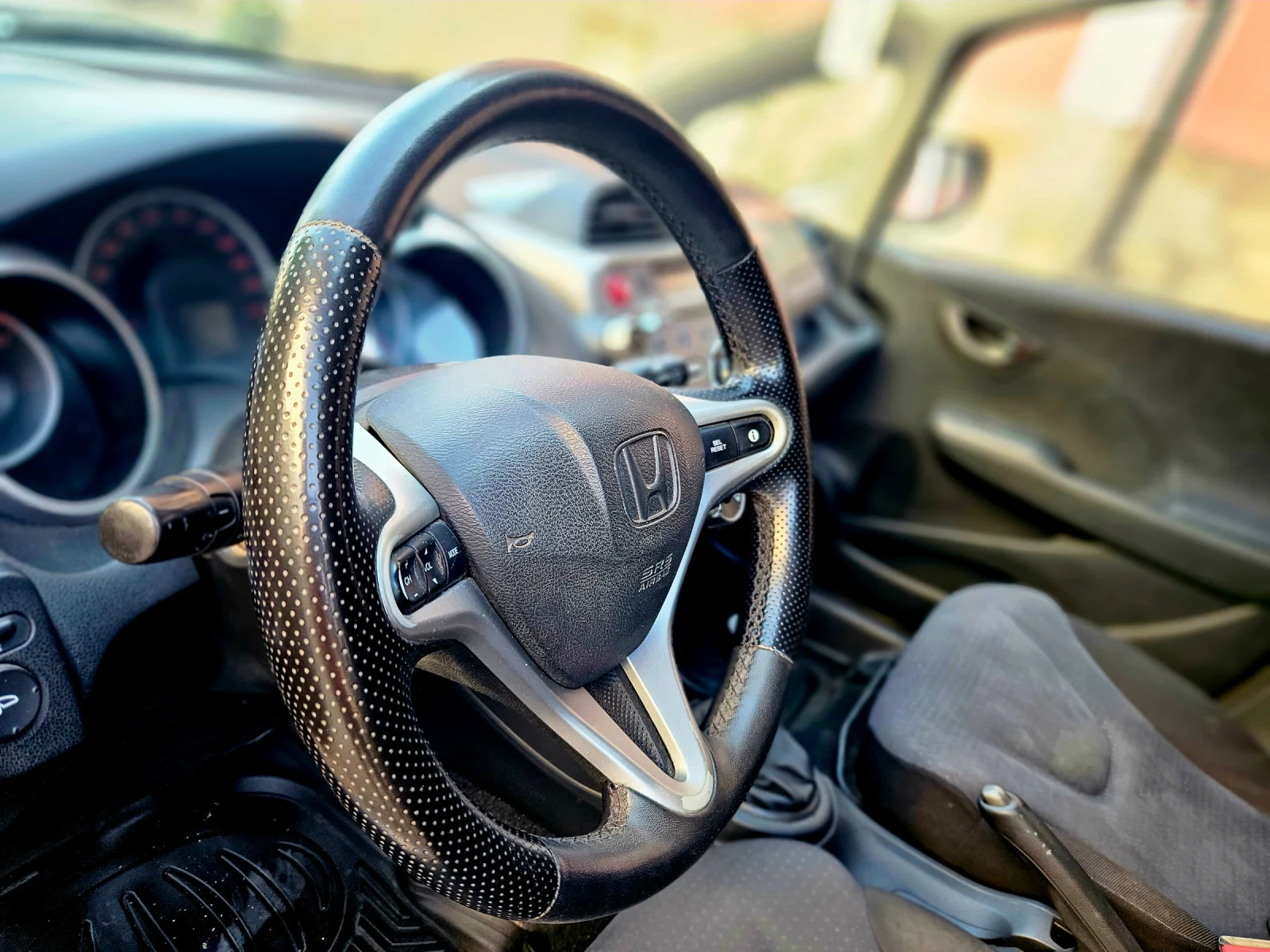 Honda Jazz ИТАЛИЯ/РЕГИСТРИРАНА/БЕЗ РЪЖДА , снимка 7 - Автомобили и джипове - 54360615