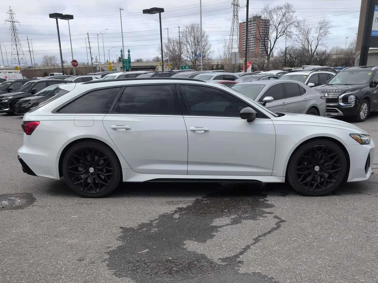 Audi Rs6 * 4.0 TFSI * HEAD - UP * Обдухване * 360 * CARFAX, снимка 3 - Автомобили и джипове - 54512683