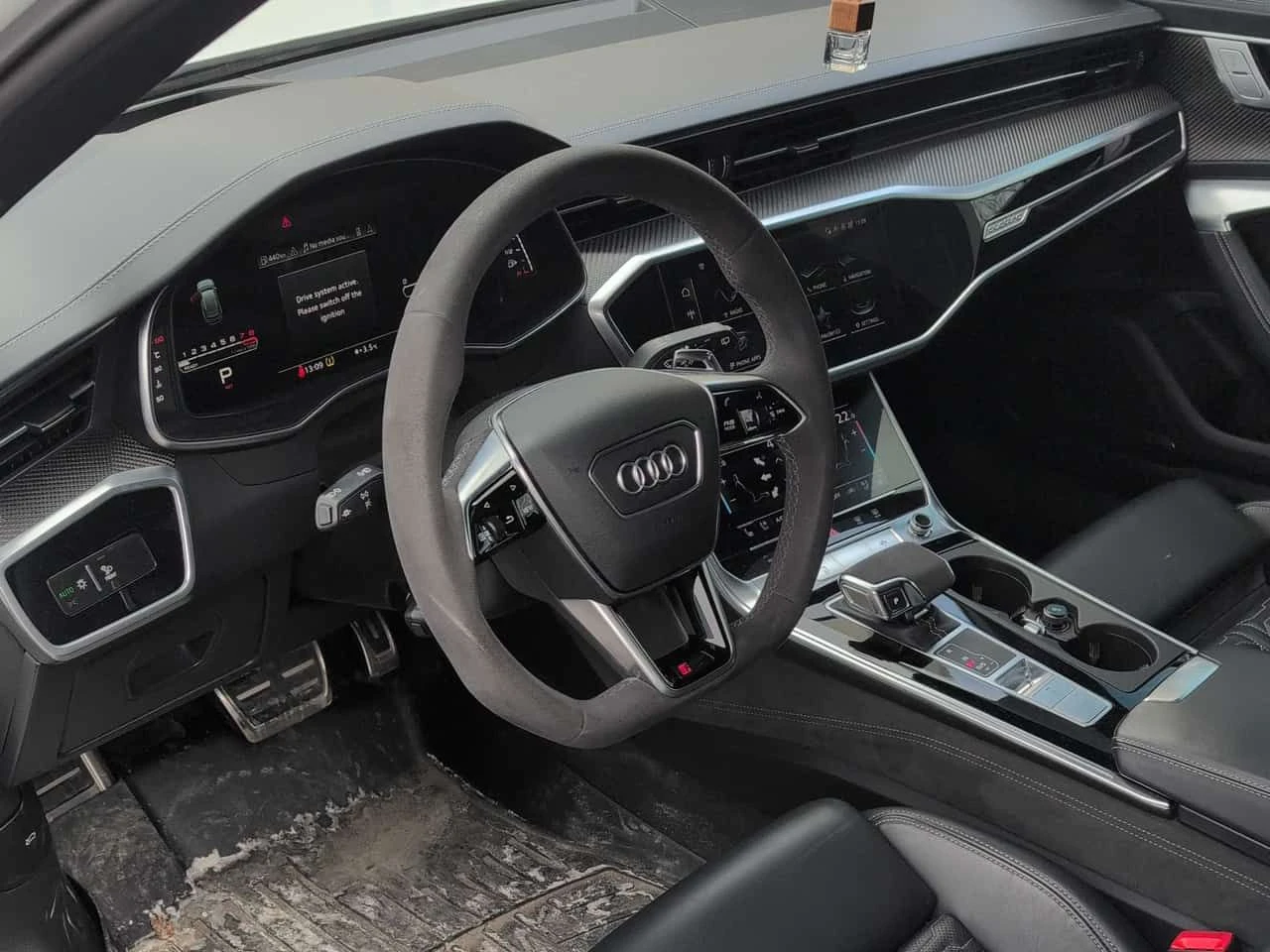 Audi Rs6 * 4.0 TFSI * HEAD - UP * Обдухване * 360 * CARFAX, снимка 5 - Автомобили и джипове - 54512683