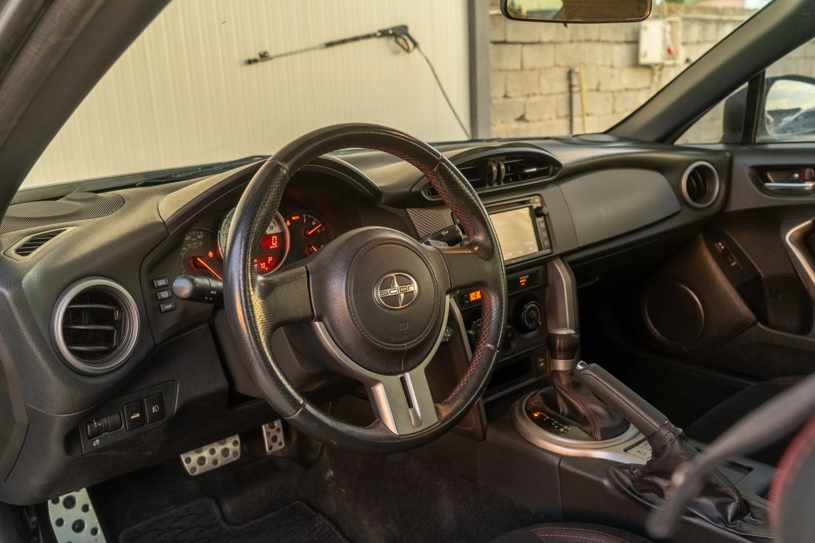 Toyota GT86 SCION = FRS = 2015 = 2.0BOXER = RWD = ЛИЗИНГ, снимка 8 - Автомобили и джипове - 54532213
