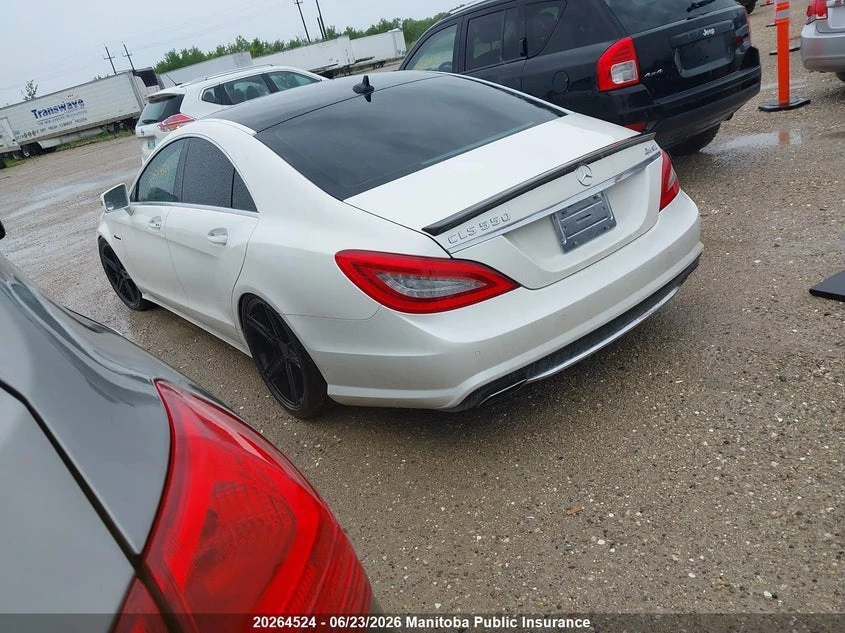 Mercedes-Benz CLS 55 AMG Mercedes Benz Cls550 4Matic, снимка 3 - Автомобили и джипове - 55073714