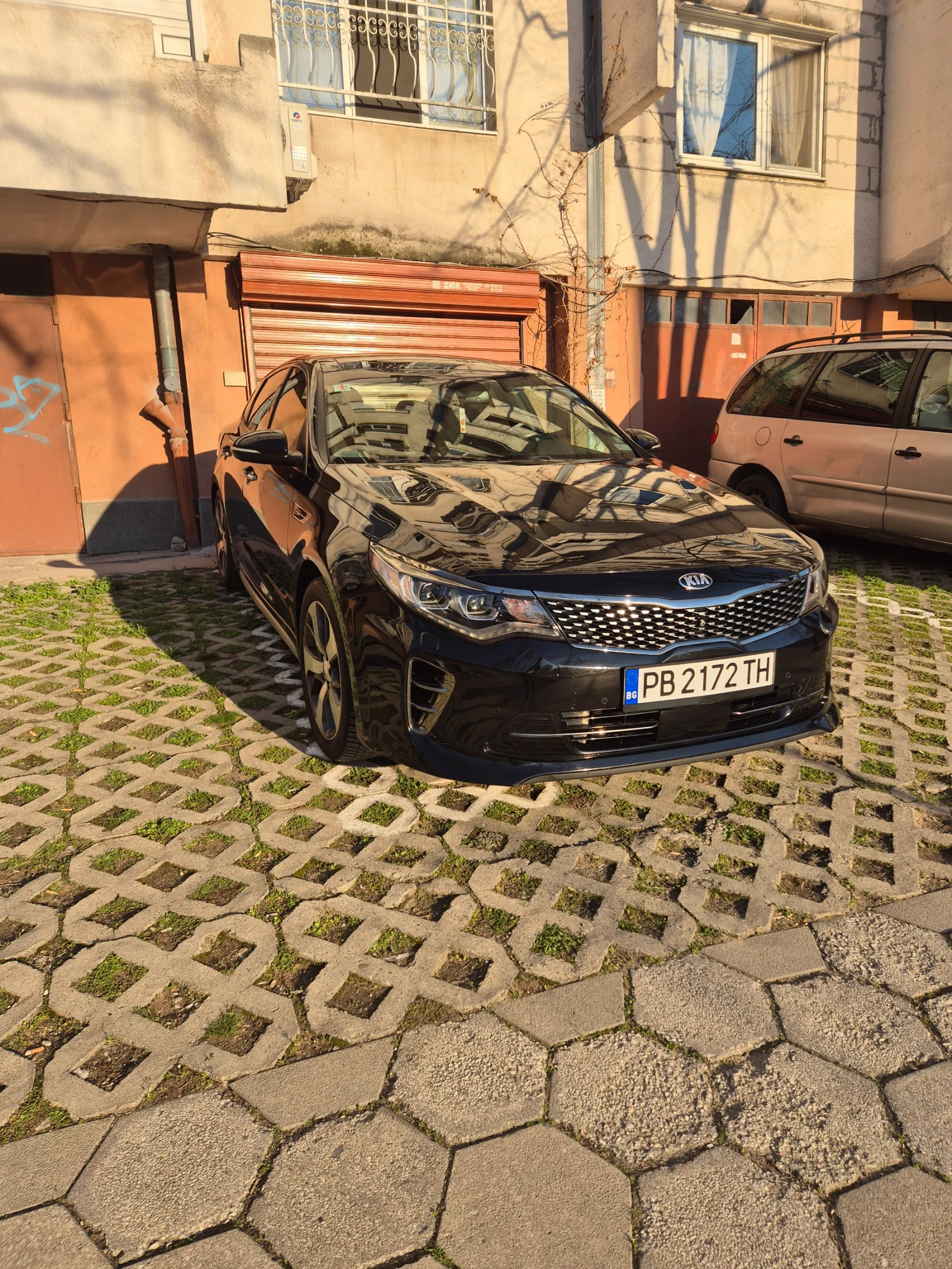 Kia K5 1.7crdi сменена верига, всички екстри, снимка 3 - Автомобили и джипове - 55615847