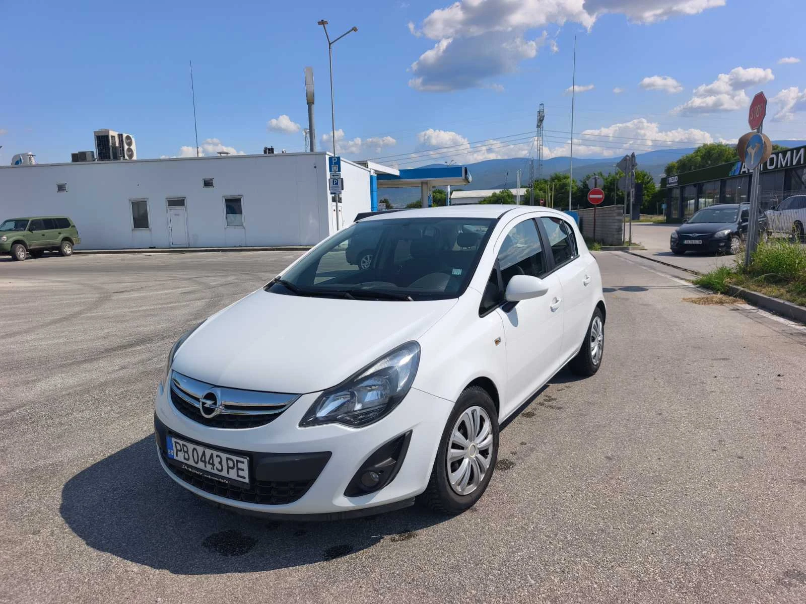Opel Corsa, снимка 4 - Автомобили и джипове - 55184748