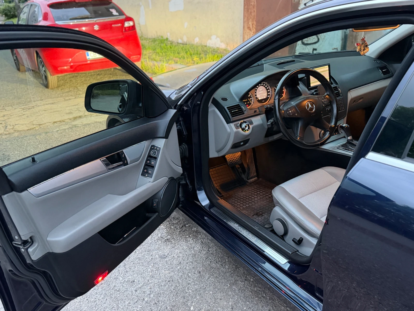 Mercedes-Benz C 220 C220 2.2 0M646, снимка 2 - Автомобили и джипове - 56150209