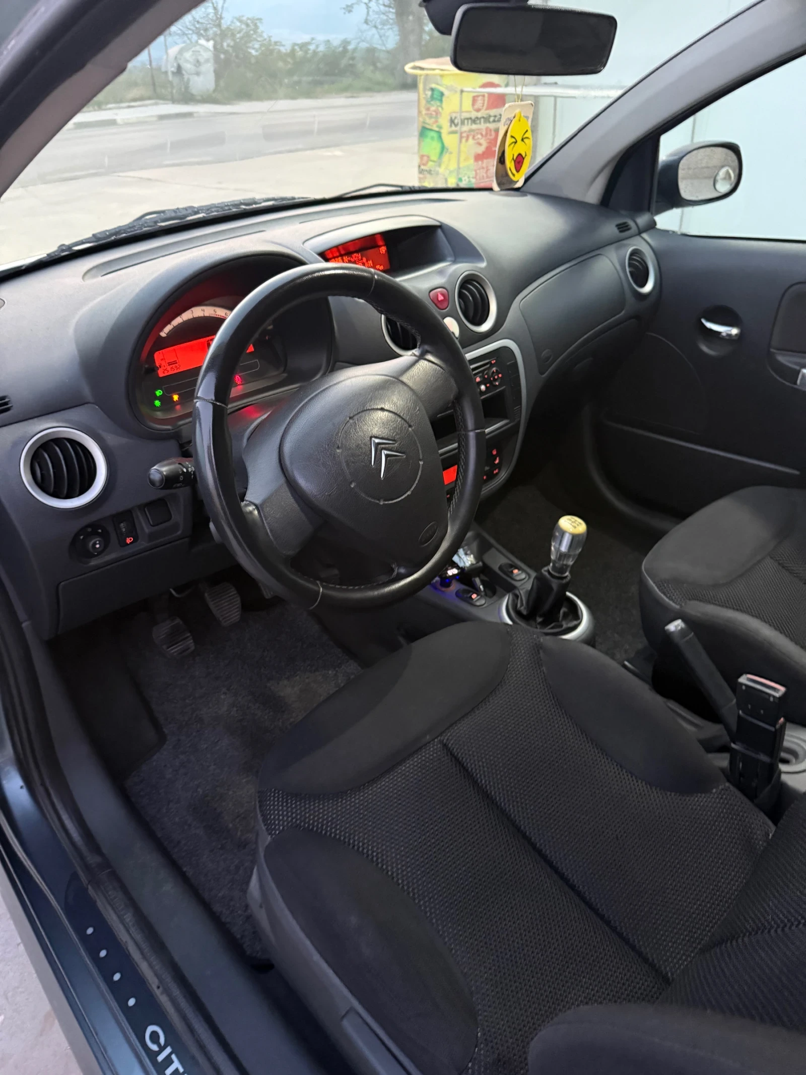 Citroen C2, снимка 10 - Автомобили и джипове - 56164187
