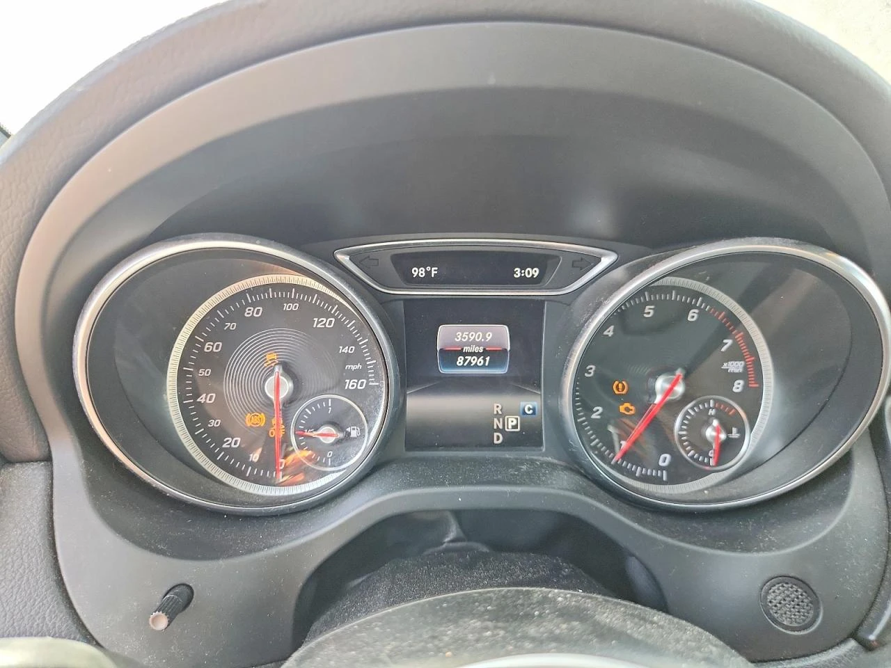 Mercedes-Benz CLA 250 2.0l 4, снимка 9 - Автомобили и джипове - 56341450