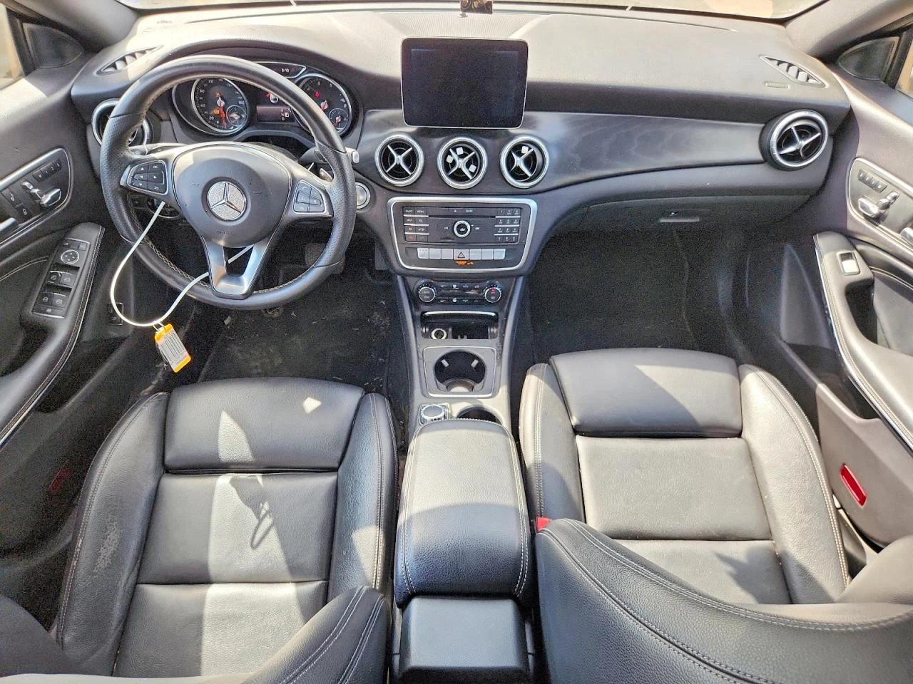 Mercedes-Benz CLA 250 2.0l 4, снимка 8 - Автомобили и джипове - 56341450