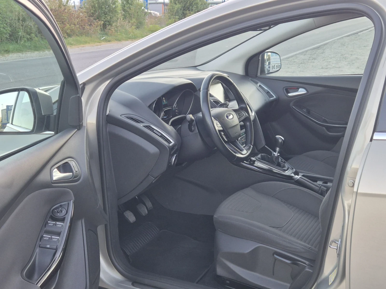 Ford Focus 1.5TDCI 120k.s TITANIOM | Mobile.bg � ����������� 9