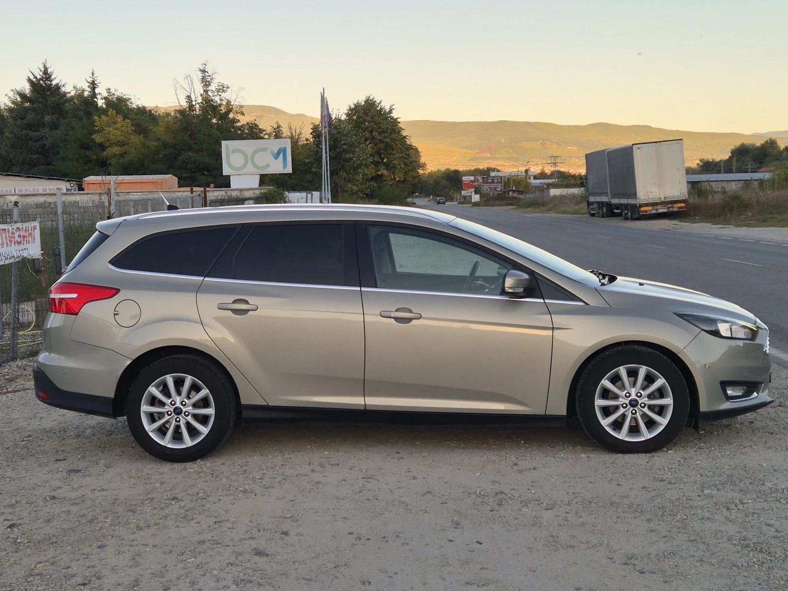 Ford Focus 1.5TDCI 120k.s TITANIOM | Mobile.bg � ����������� 6