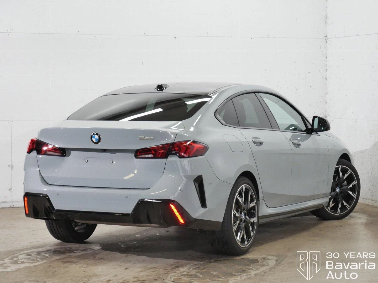 BMW 220 Gran Coupe Steptronic, снимка 3 - Автомобили и джипове - 56540649