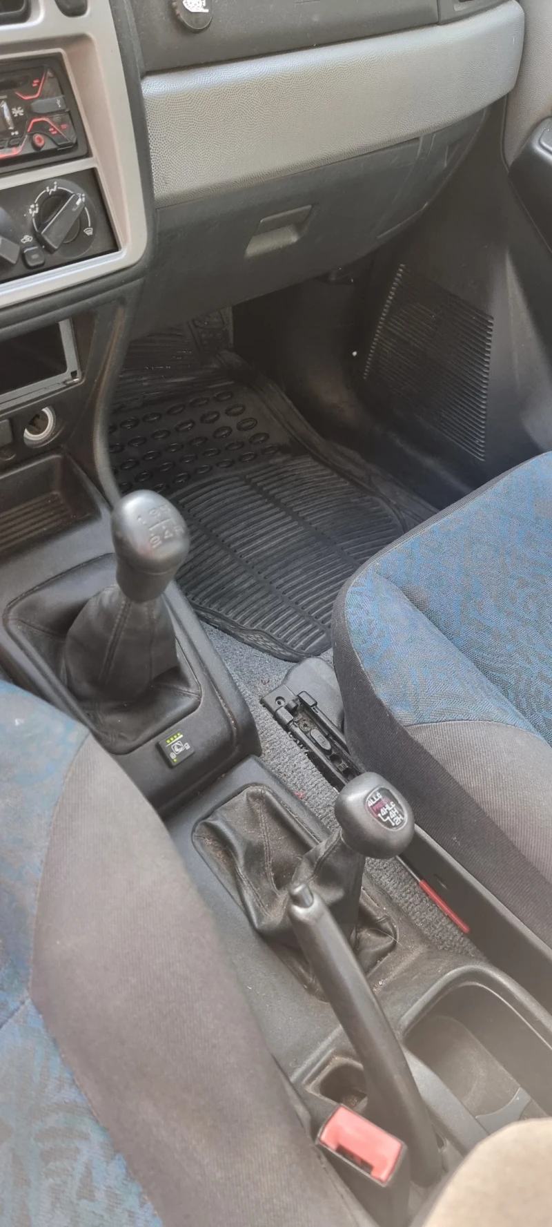 Mitsubishi Pajero pinin, снимка 2 - Автомобили и джипове - 47741589