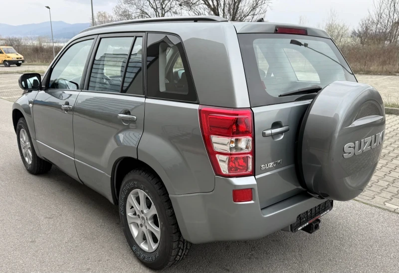 Suzuki Grand vitara 1.9 DDIS/4X4/ЧИСТО НОВИ ГУМИ/Климатроник , снимка 6 - Автомобили и джипове - 49611284