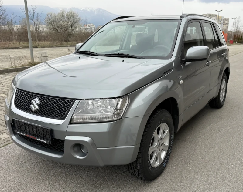 Suzuki Grand vitara 1.9 DDIS/4X4/ЧИСТО НОВИ ГУМИ/Климатроник , снимка 1 - Автомобили и джипове - 49611284