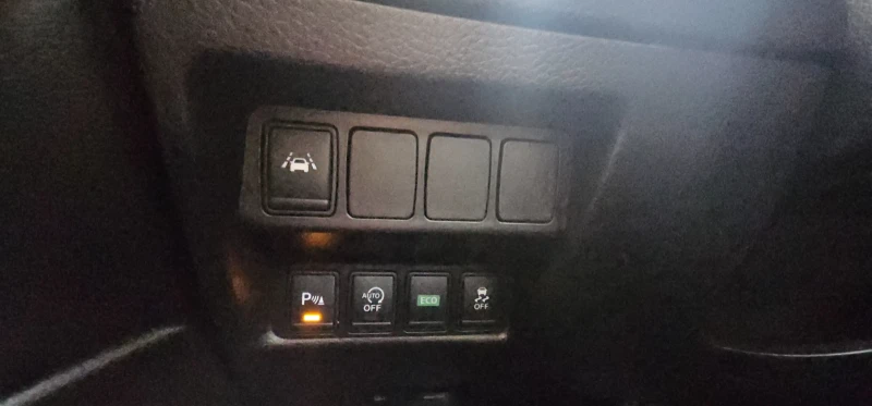 Nissan Qashqai TEKNA Premium, снимка 9 - Автомобили и джипове - 52553123