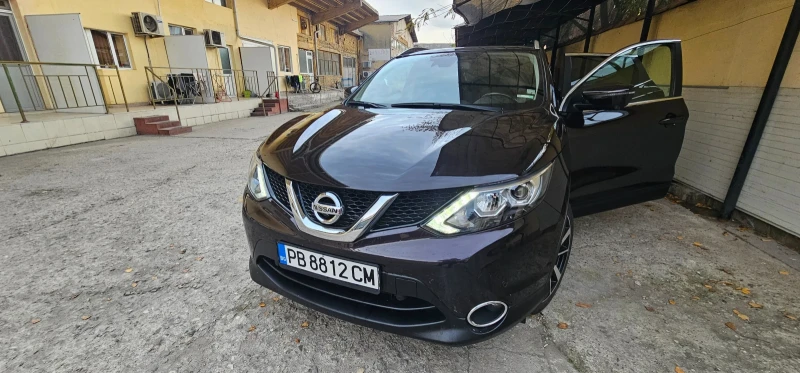 Nissan Qashqai TEKNA Premium, снимка 10 - Автомобили и джипове - 52553123