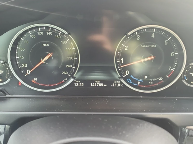 BMW X5 M-pkg* Harman/Kardon* Digital* Пано* Подгрев, снимка 9 - Автомобили и джипове - 52812734