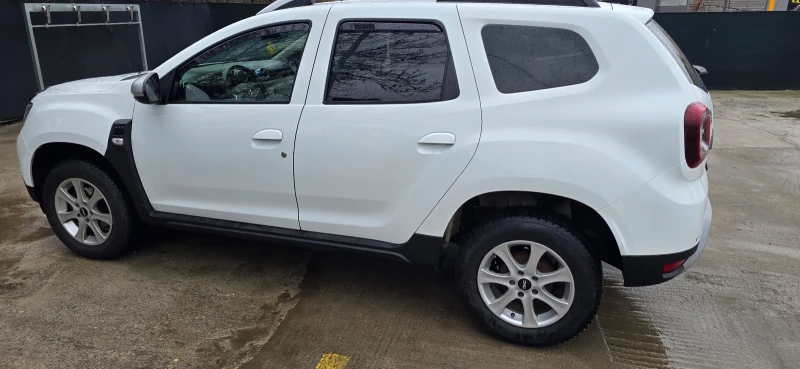 Dacia Duster, снимка 5 - Автомобили и джипове - 53511521