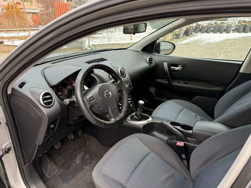 Nissan Qashqai 1.5dCI 6ck 110kc, снимка 7 - Автомобили и джипове - 53802424