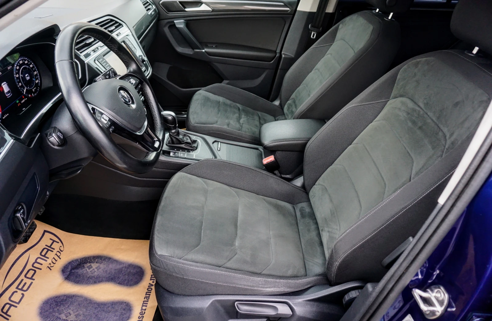 VW Tiguan 2.0TDI EXECUTIVE DSG - изображение 6