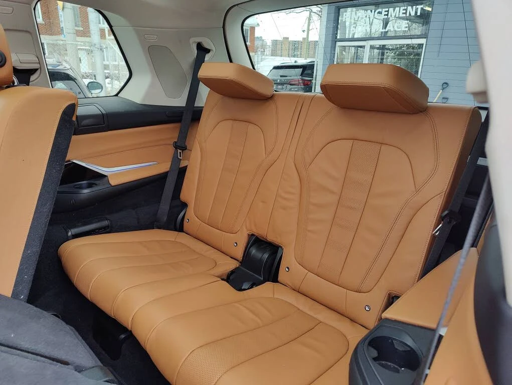 BMW X7 I * M-Package* * HeadUp* AвтоКредит* (ЦЕНА ДО БГ), снимка 16 - Автомобили и джипове - 53768943