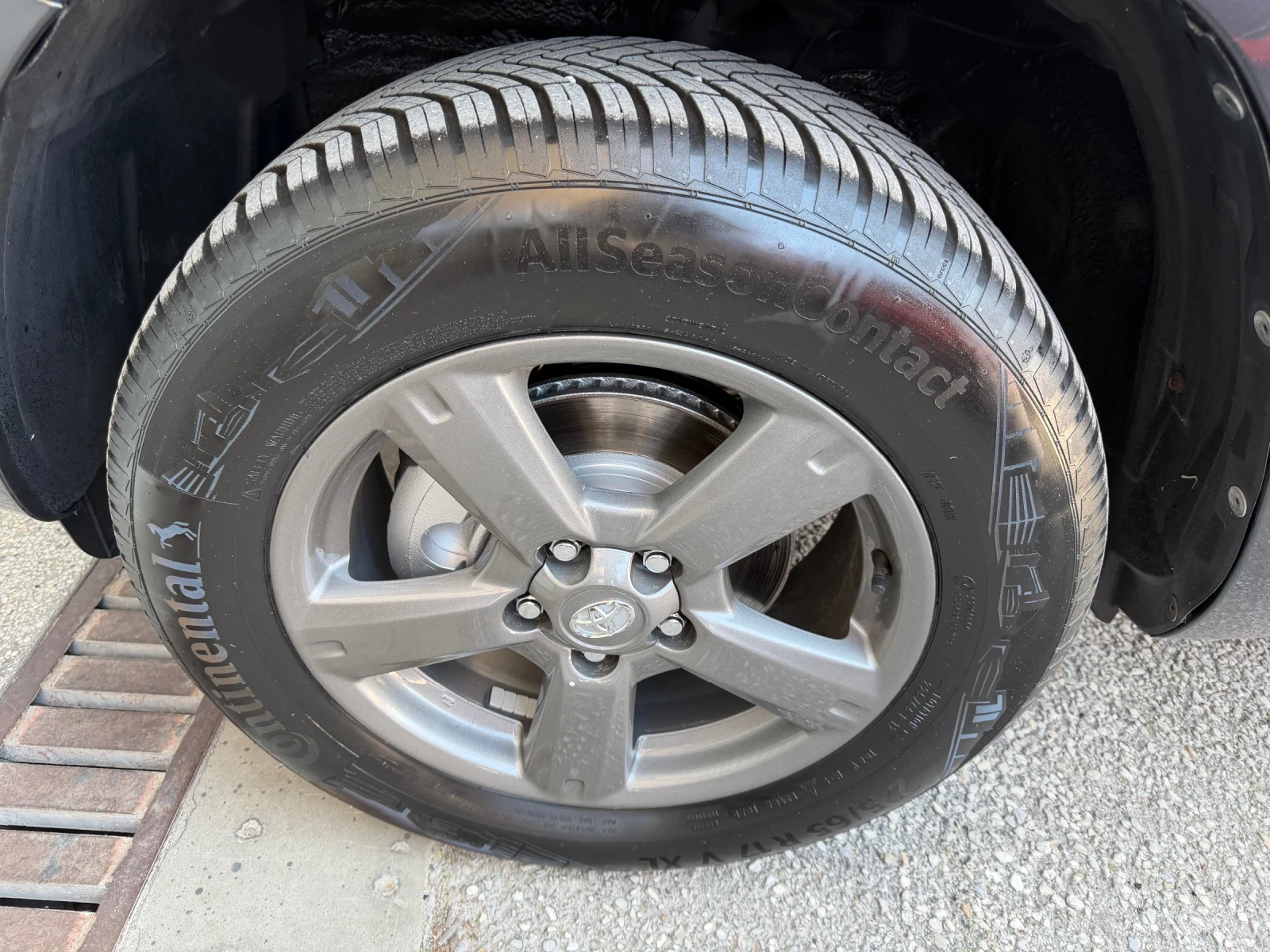 Toyota Rav4 2.2D-4D 136к.с. NAVI 4x4 ИТАЛИЯ, снимка 15 - Автомобили и джипове - 54457359