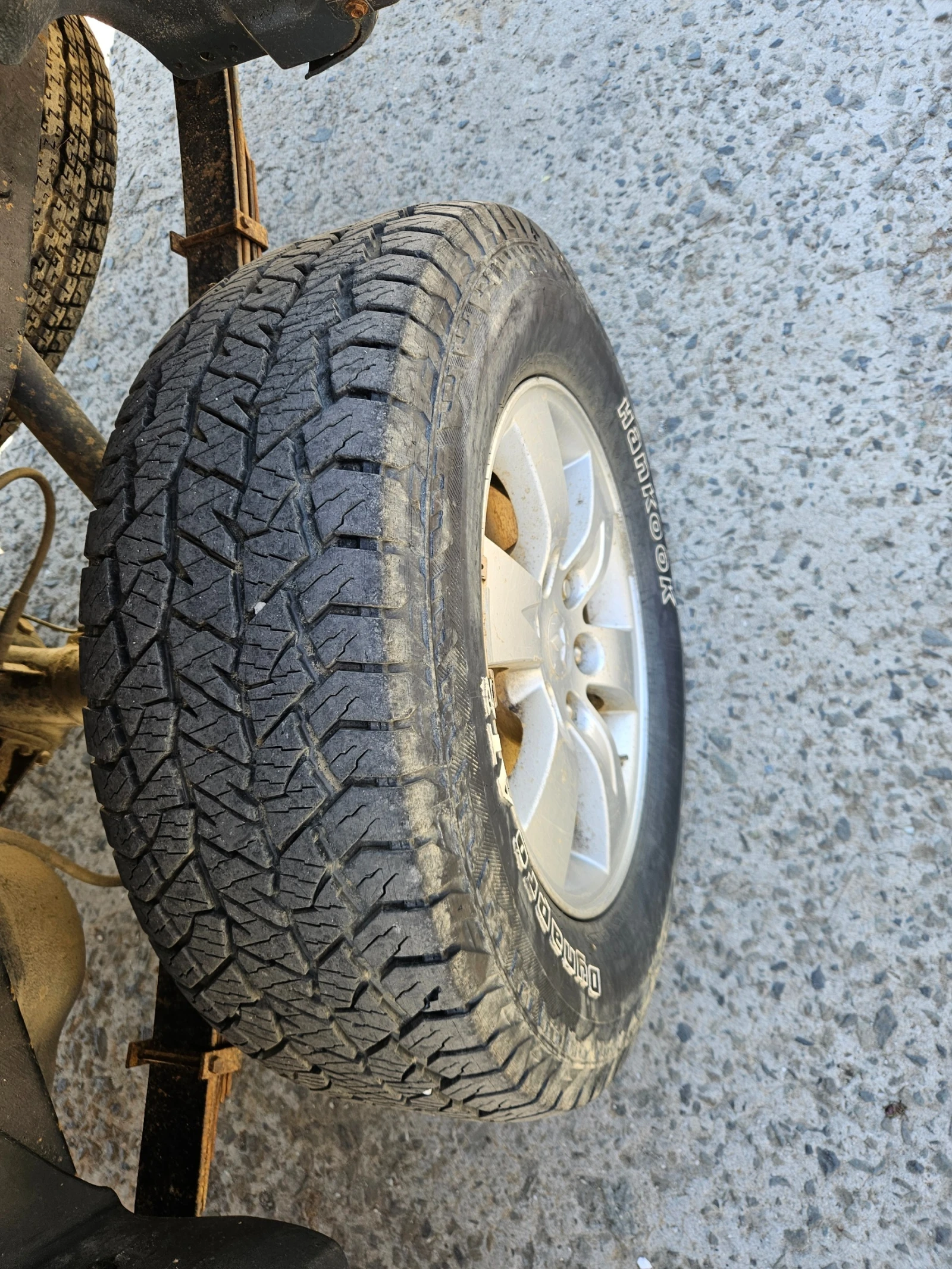 Mitsubishi L200, снимка 6 - Автомобили и джипове - 54594542