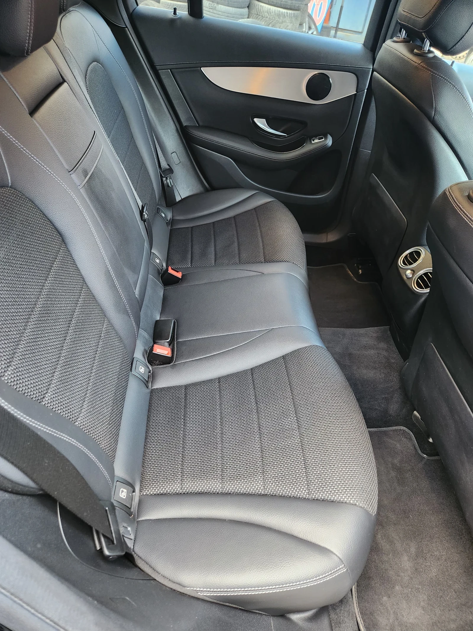 Mercedes-Benz GLC 300  4MATIC Mild Hybrid AMG Line-Coupe | Mobile.bg � ����������� 10