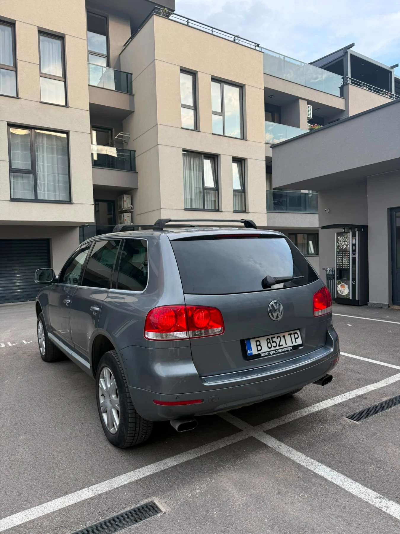 VW Touareg, снимка 7 - Автомобили и джипове - 55316703
