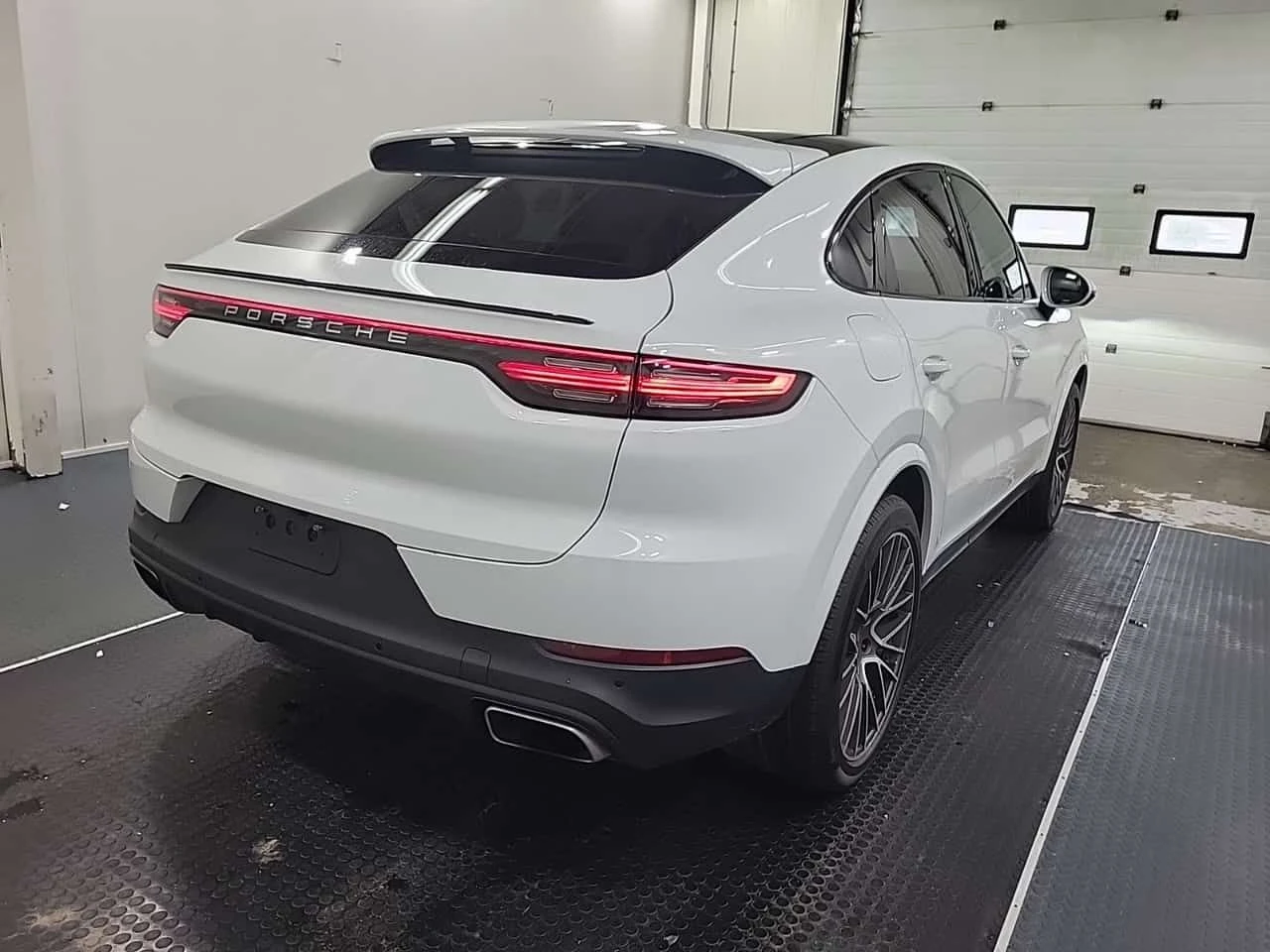Porsche Cayenne COUPE AWD | CARFAX | ���������� ��� ������������  | Mobile.bg � ����������� 3