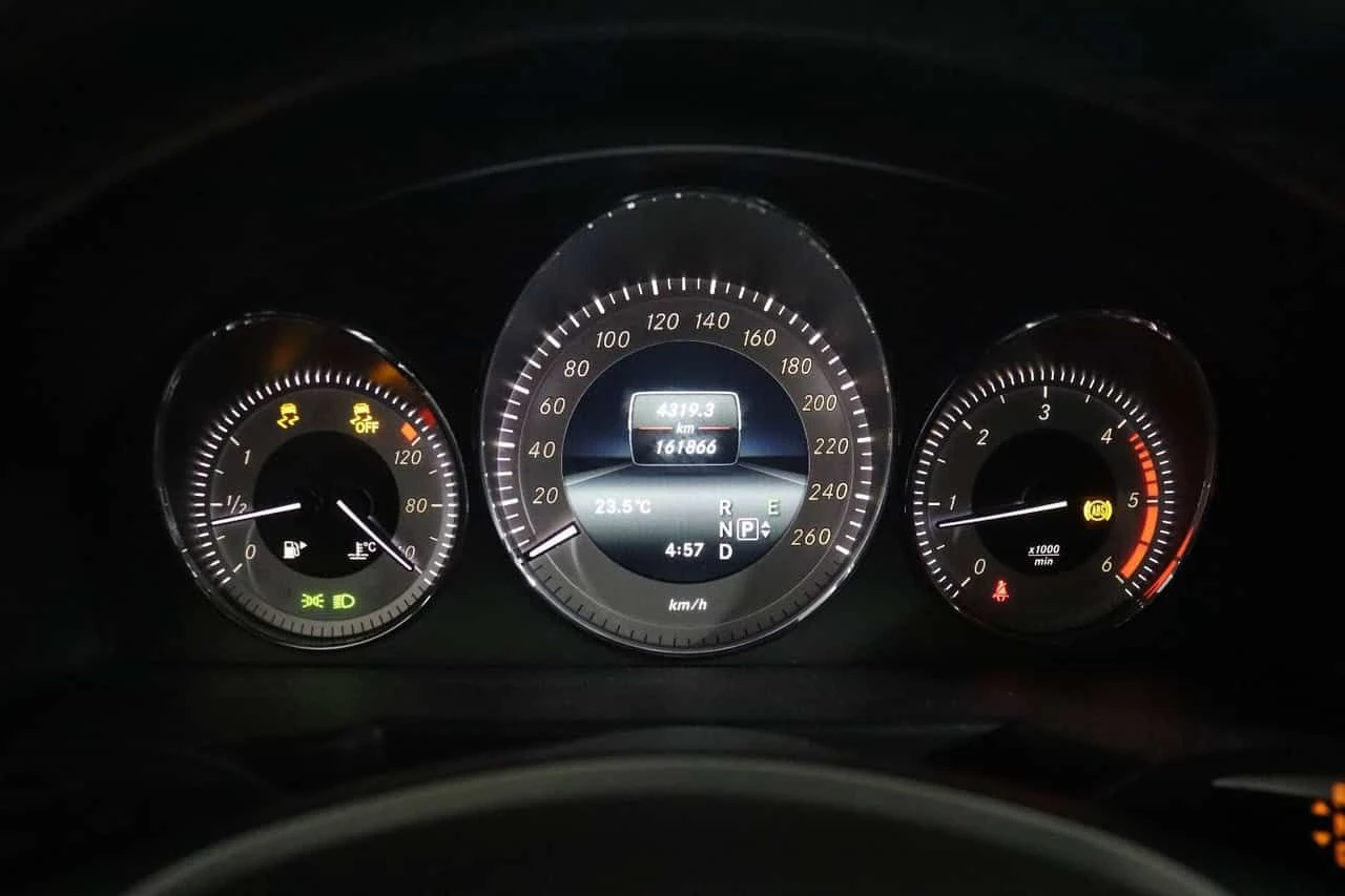 Mercedes-Benz GLK * 250 BlueTEC * CARFAX * ЦЕНА ДО БГ, снимка 8 - Автомобили и джипове - 55709139