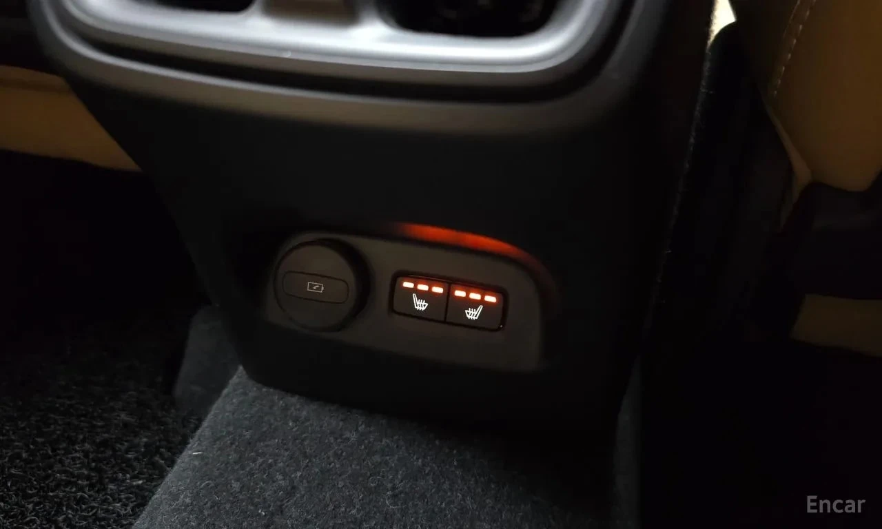Volvo XC40 * B4 Inscription * ФИНАНСИРАНЕ, снимка 13 - Автомобили и джипове - 56145666