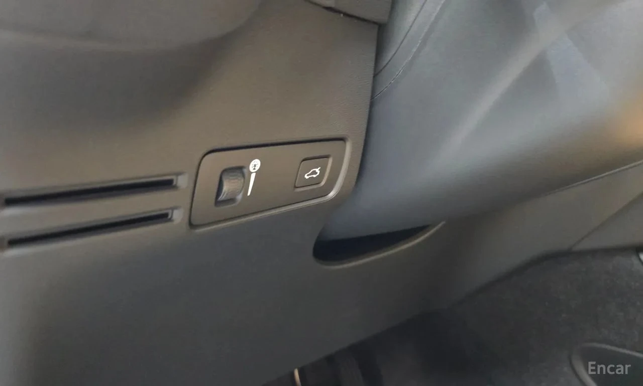 Volvo XC40 * B4 Inscription * ФИНАНСИРАНЕ, снимка 14 - Автомобили и джипове - 56145666