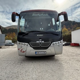 Man 10 220, снимка 2