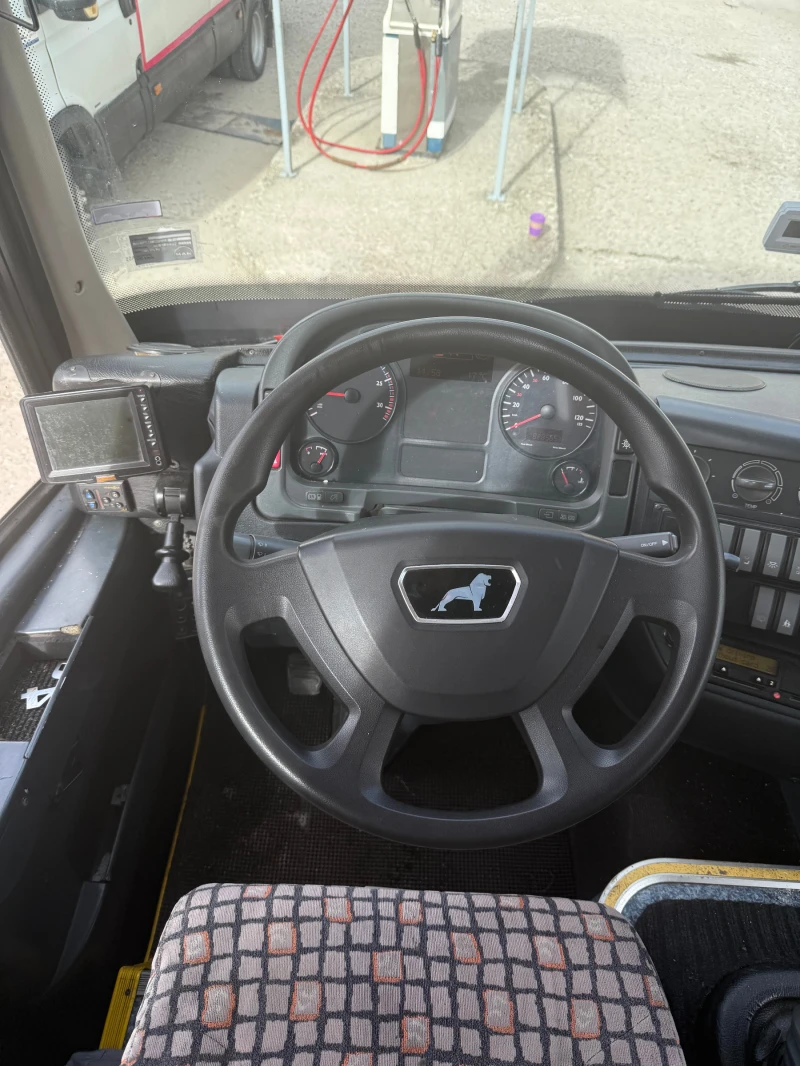 Man 10 220, снимка 9 - Бусове и автобуси - 52143308