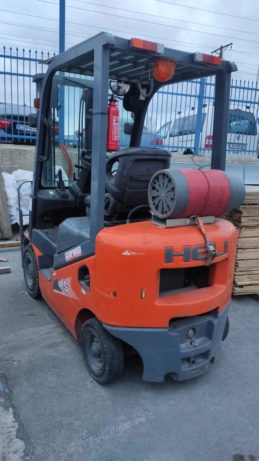 ������� HELI | Mobile.bg � ����������� 3