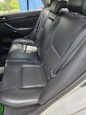 Toyota Avensis, снимка 11