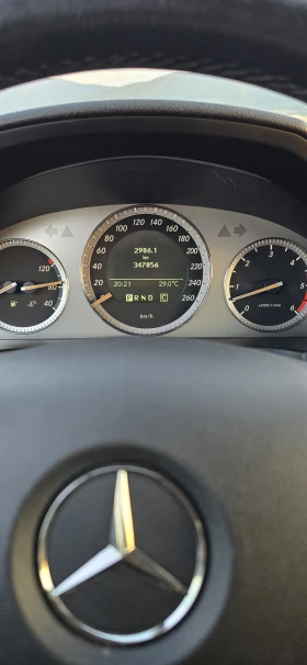 Mercedes-Benz C 320, снимка 3